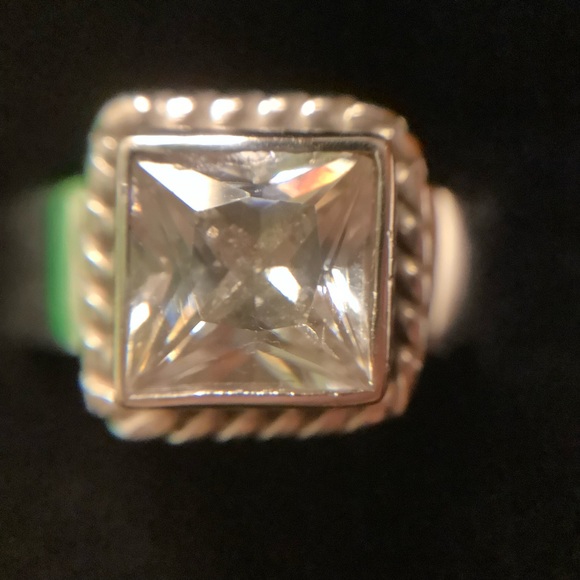 Stunning Silver Square CZ Ring size 8 - Picture 3 of 6